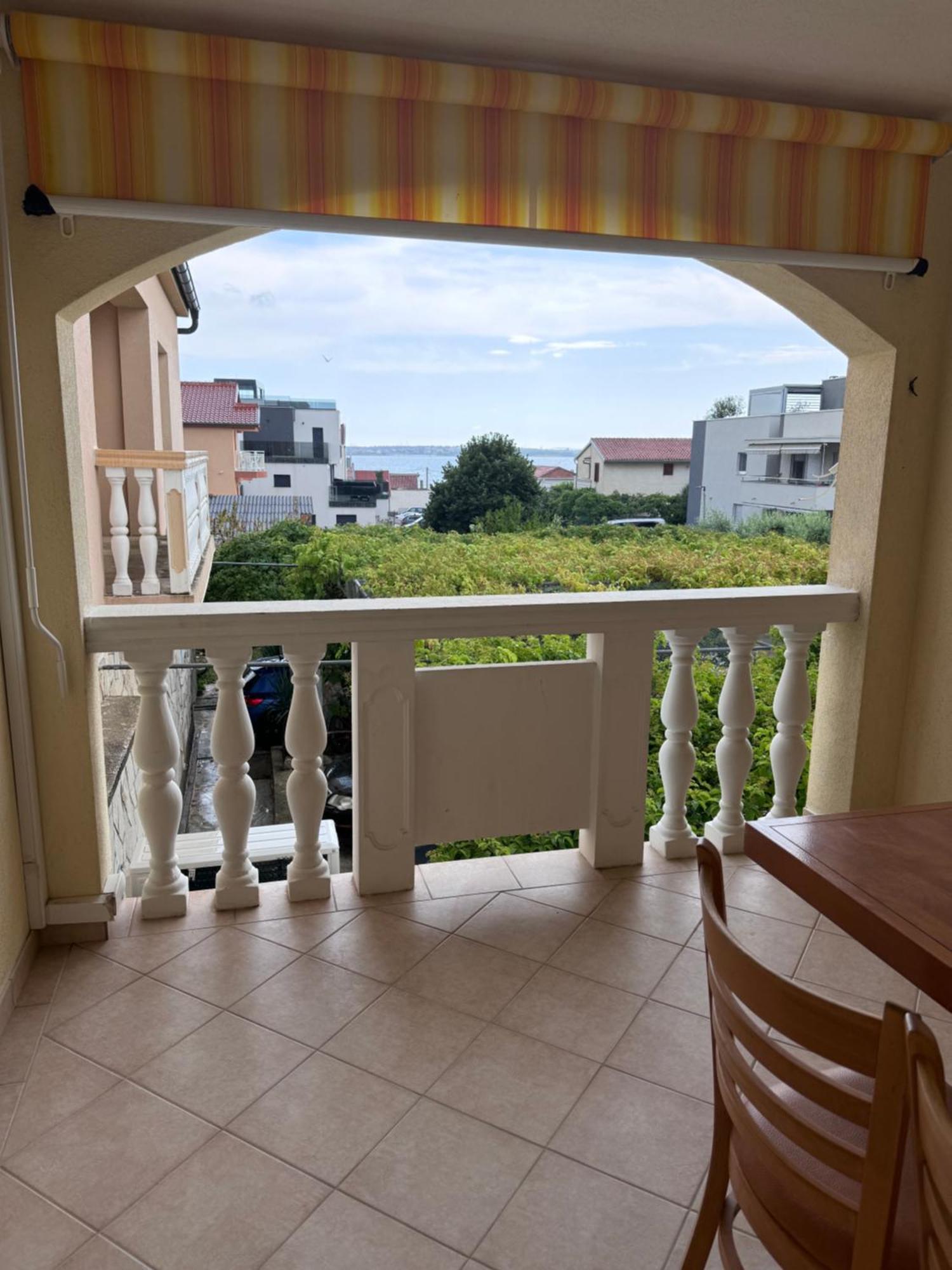 Apartmani Bruno Vrsi Exterior photo