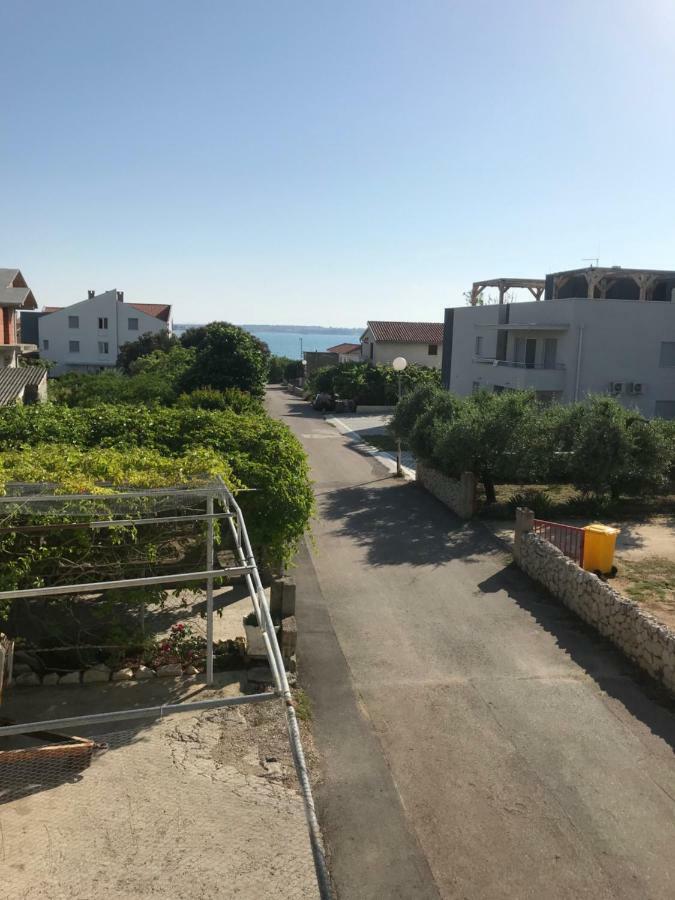 Apartmani Bruno Vrsi Exterior photo